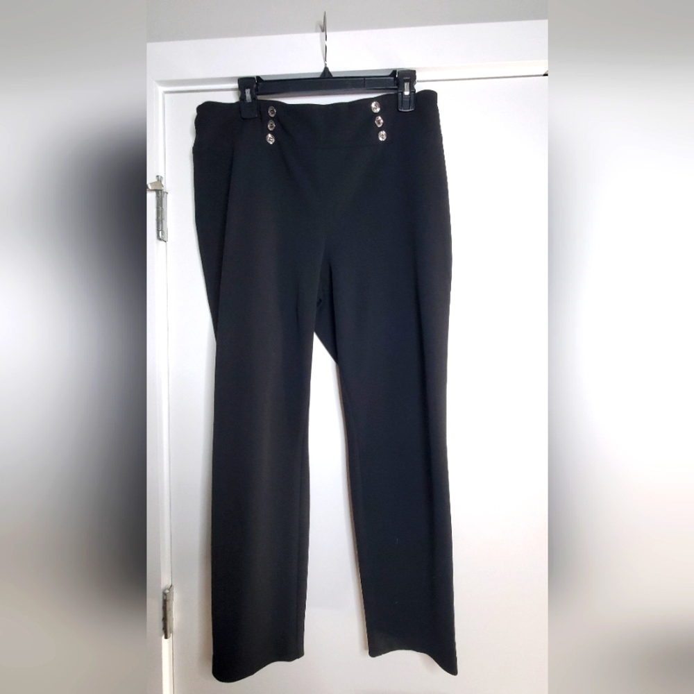 Womens dress pants. Size Large.